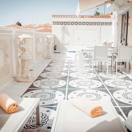 Casa Bliss